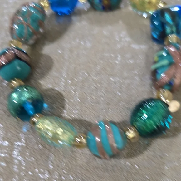 Elegant Green and Gold Beaded Bracelet. Murano. One Of A Kind. Hand Painted. - Picture 5 of 7